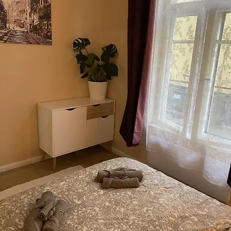 Boutique 2Bdr Apartment With A Terrace In Kadriorg