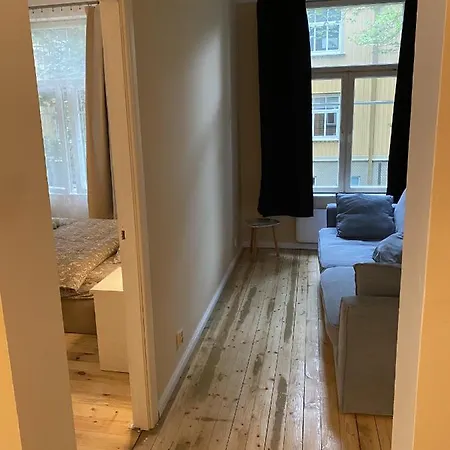 Boutique 2Bdr Apartment With A Terrace In Kadriorg Reval